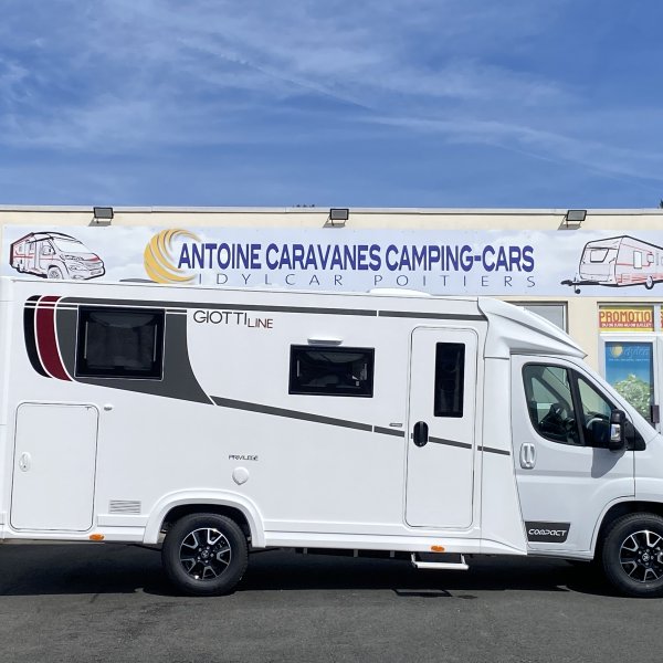 Antoine Caravanes et Camping Car Compact c 66 Giottiline