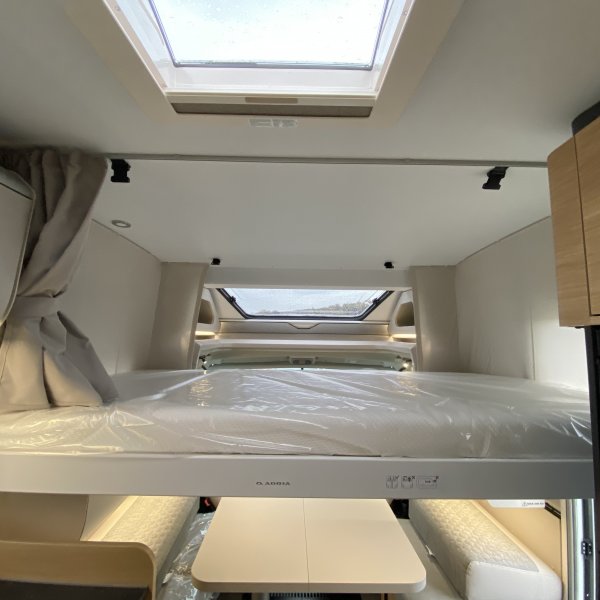 Antoine Caravanes et Camping Car MATRIX AXESS 650 DL Adria