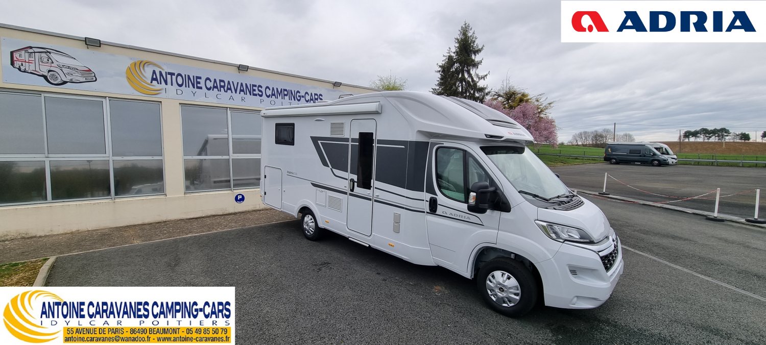 Antoine Caravanes et Camping Car - Adria MATRIX AXESS 650 DC à 65 649 €
