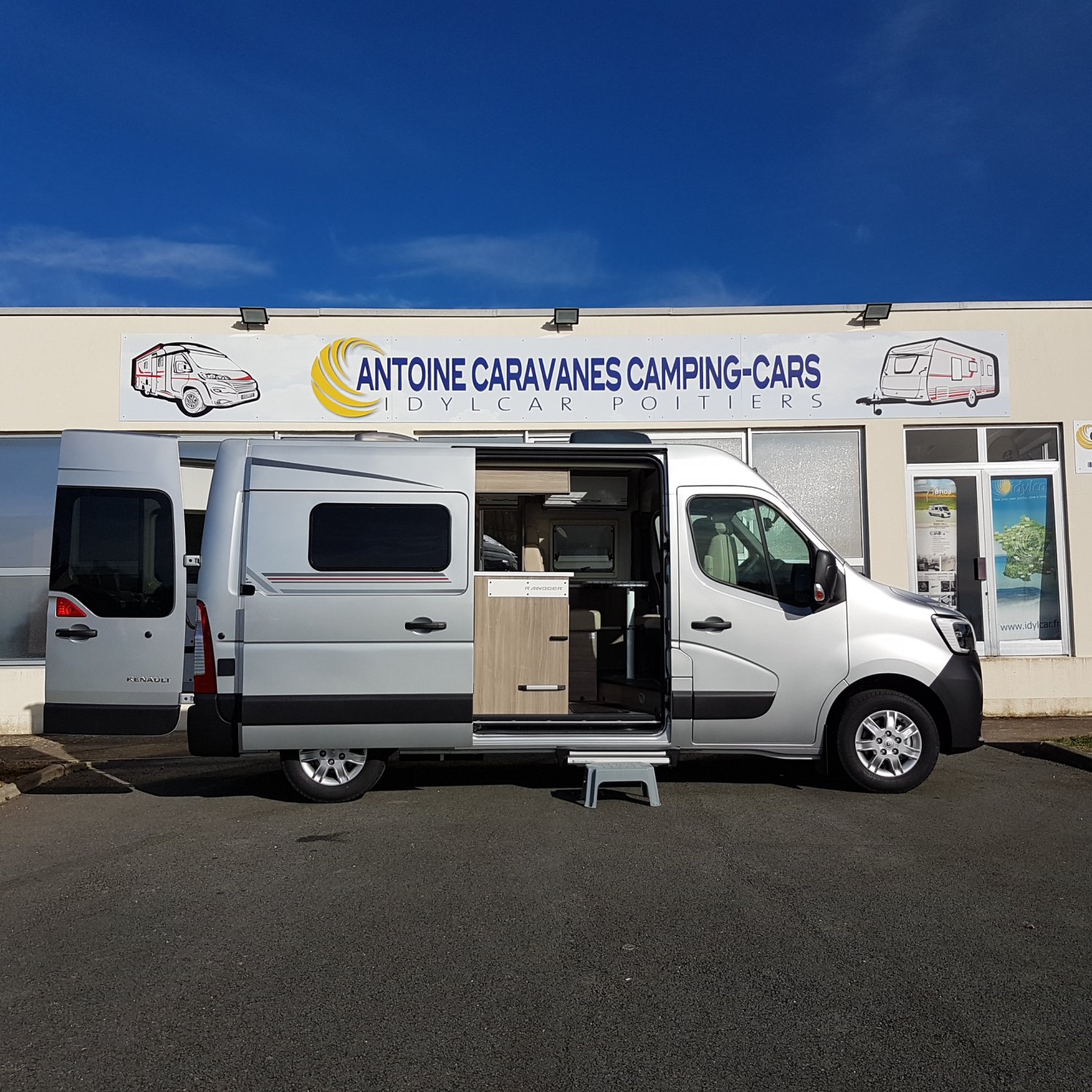 Antoine Caravanes et Camping Car - Randger R 559 à 64 580€