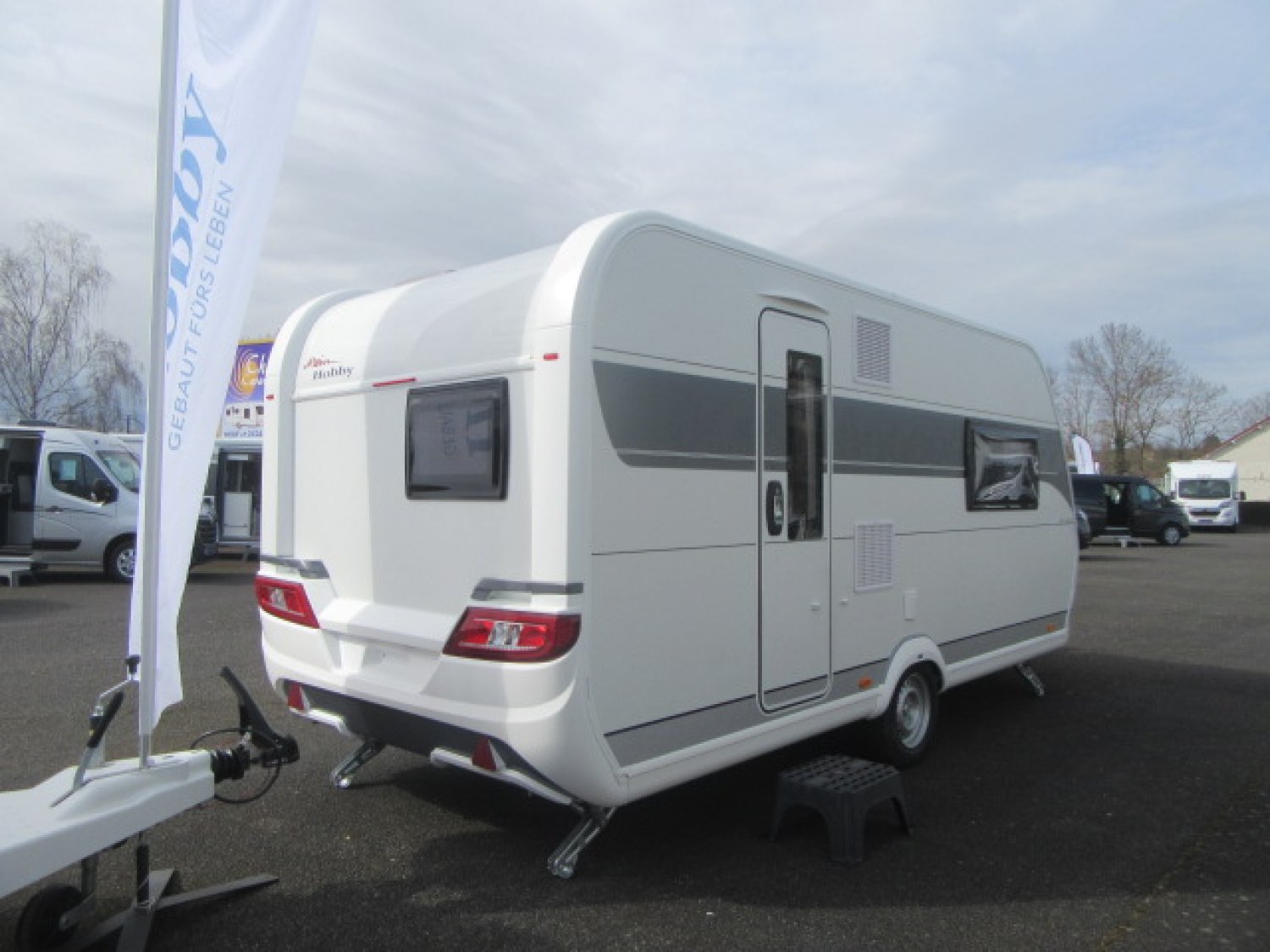 Antoine Caravanes et Camping Car 460 SFf De Luxe Hobby