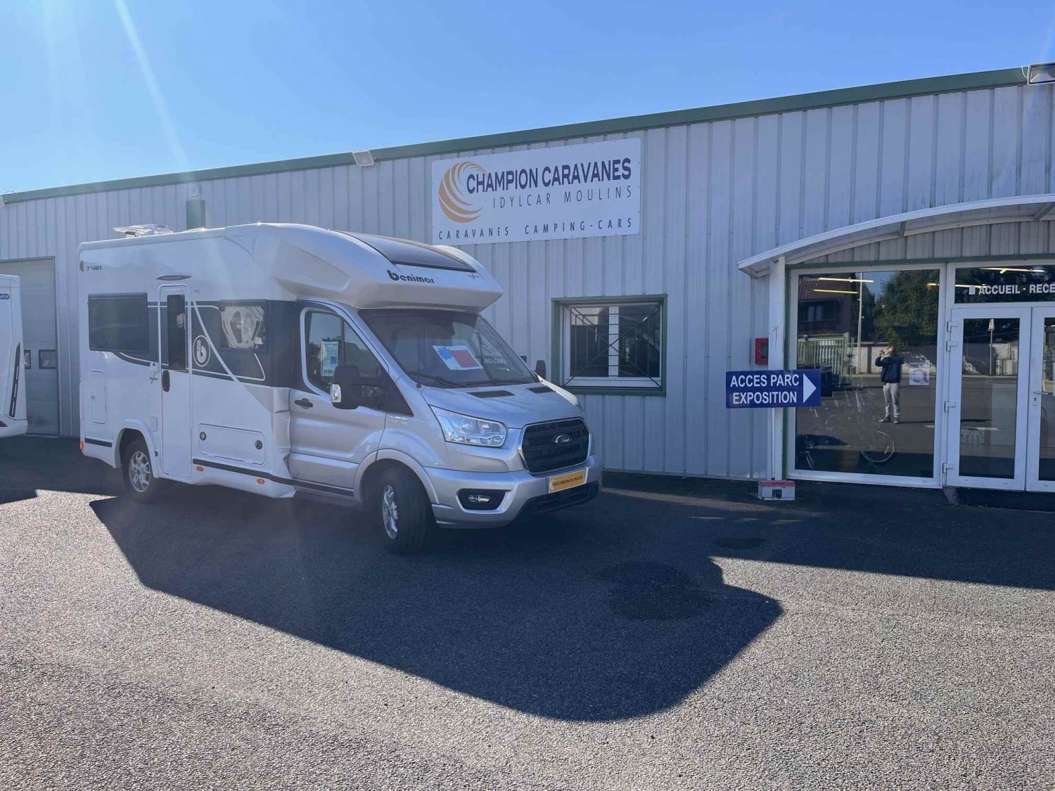 Antoine Caravanes et Camping Car - Benimar BENIMAR TESSORO 481 à 59 860 €