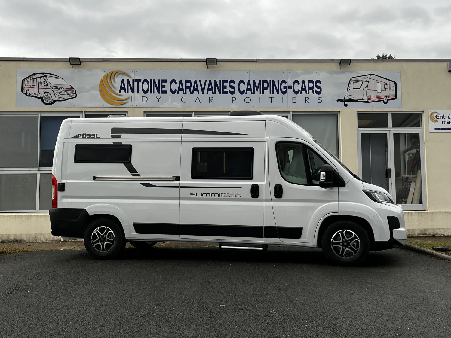 Antoine Caravanes et Camping Car - Possl SUMMIT 600 PLUS FRENCH EDITION à 67 485€
