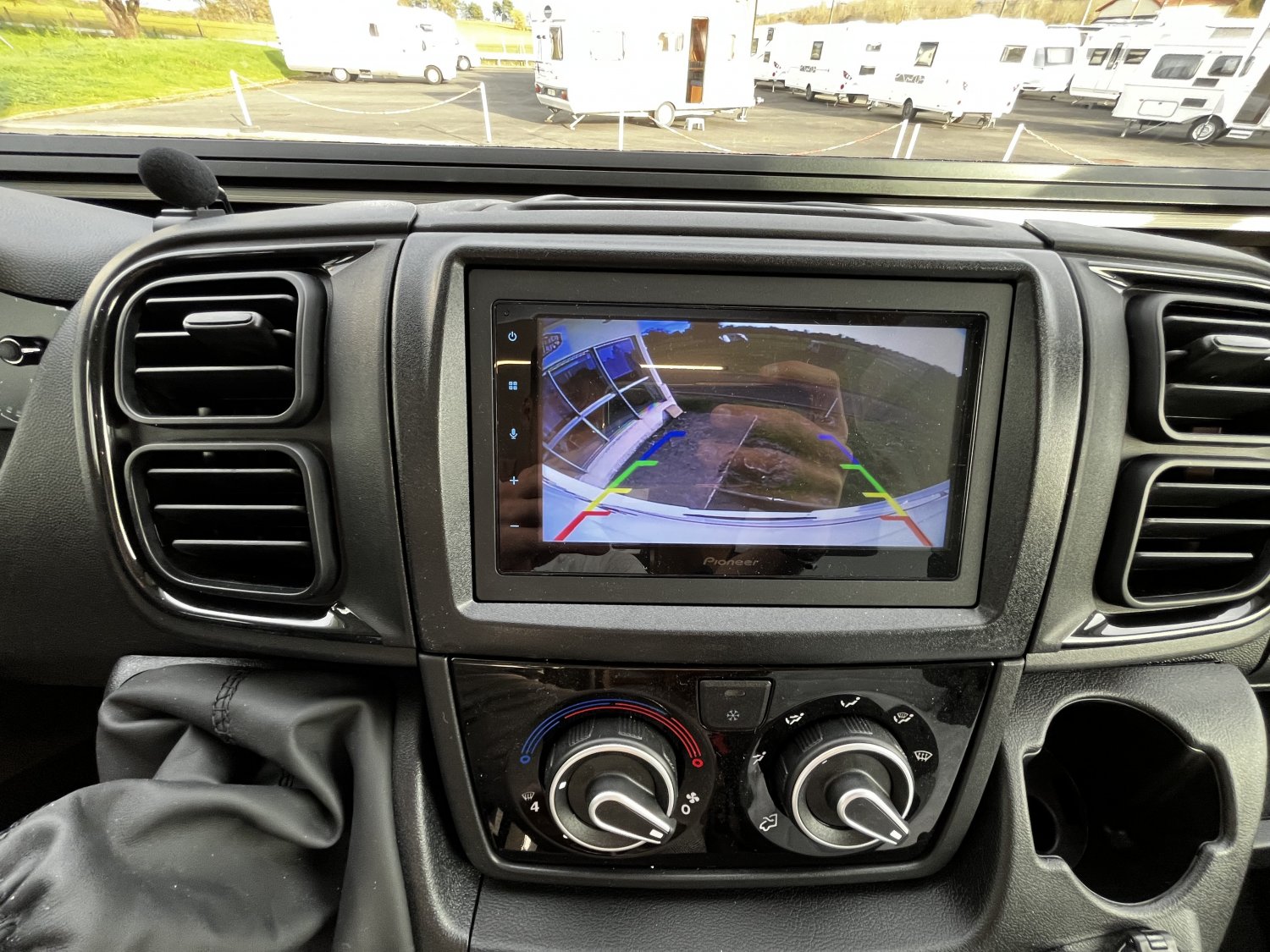 Antoine Caravanes et Camping Car SIENA 396 Giottiline