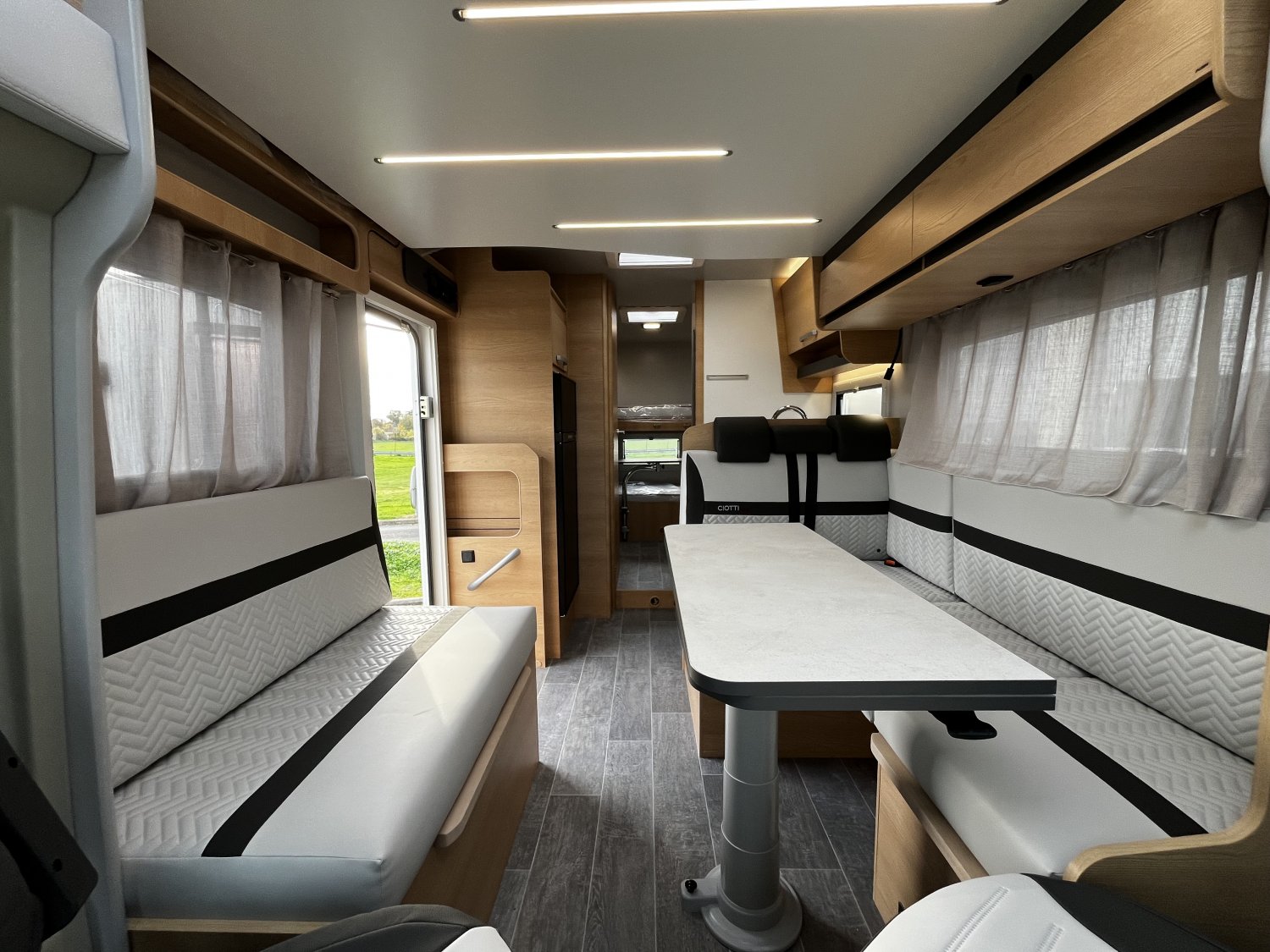 Antoine Caravanes et Camping Car SIENA 396 Giottiline