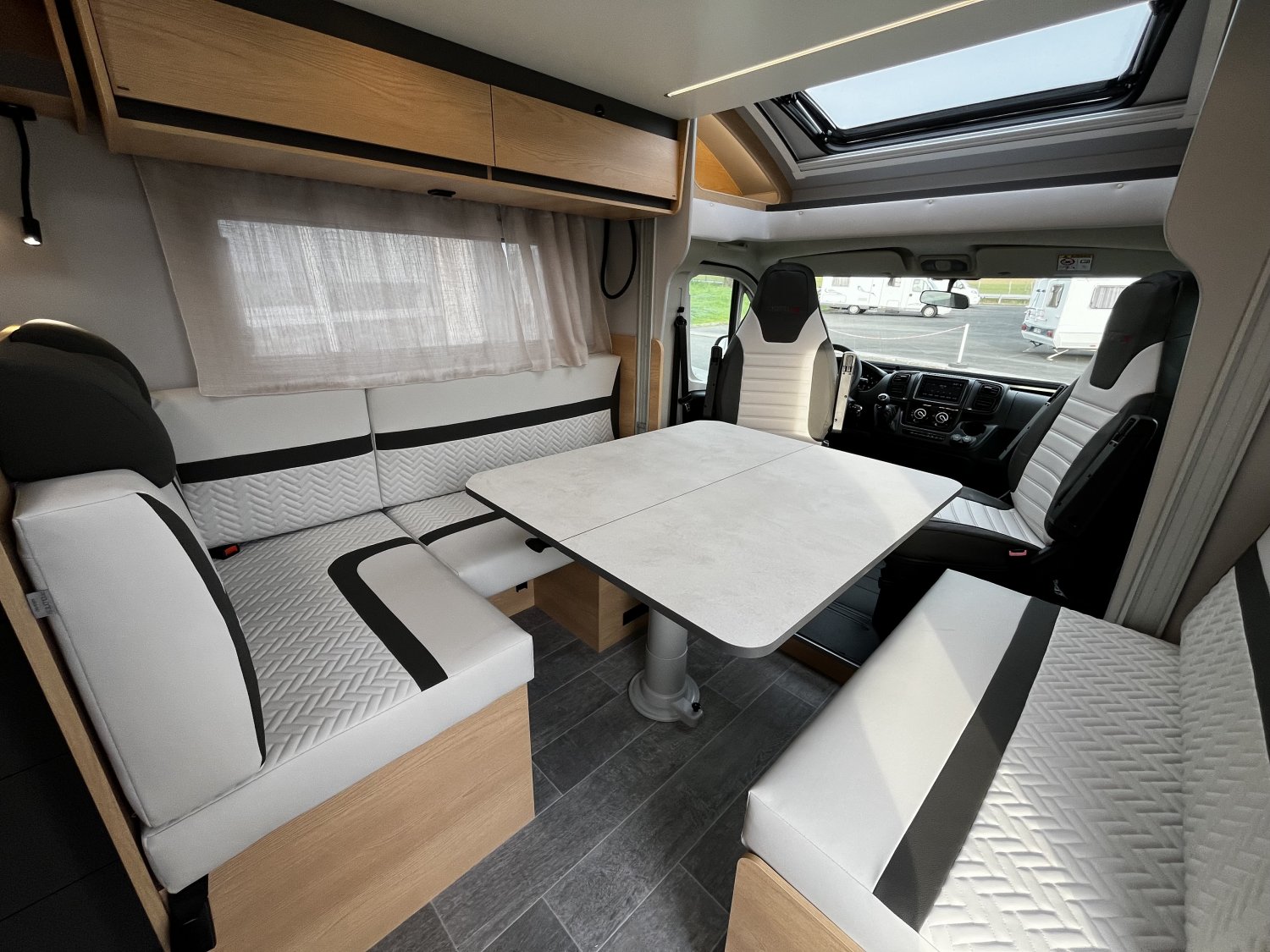 Antoine Caravanes et Camping Car SIENA 396 Giottiline