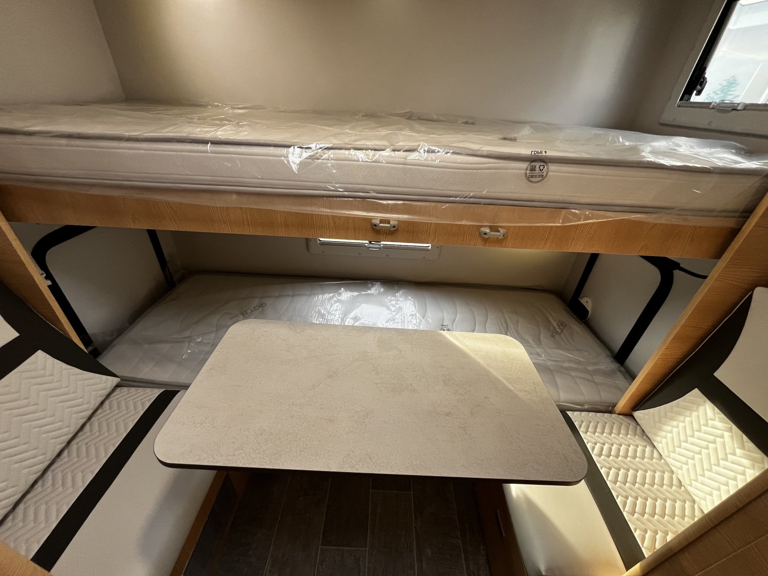 Antoine Caravanes et Camping Car SIENA 396 Giottiline