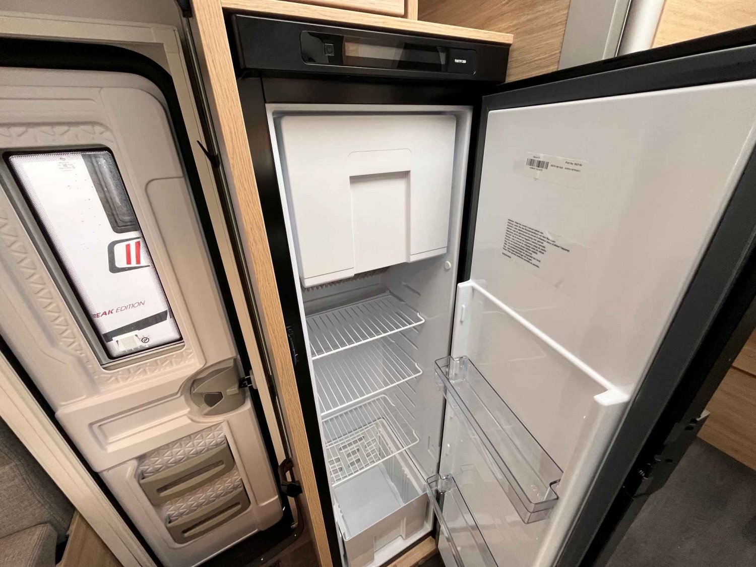 Antoine Caravanes et Camping Car CHALLENGER 318 ANNIVERSAIRE Challenger