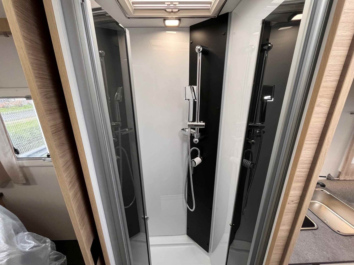 Antoine Caravanes et Camping Car CHALLENGER 318 ANNIVERSAIRE Challenger