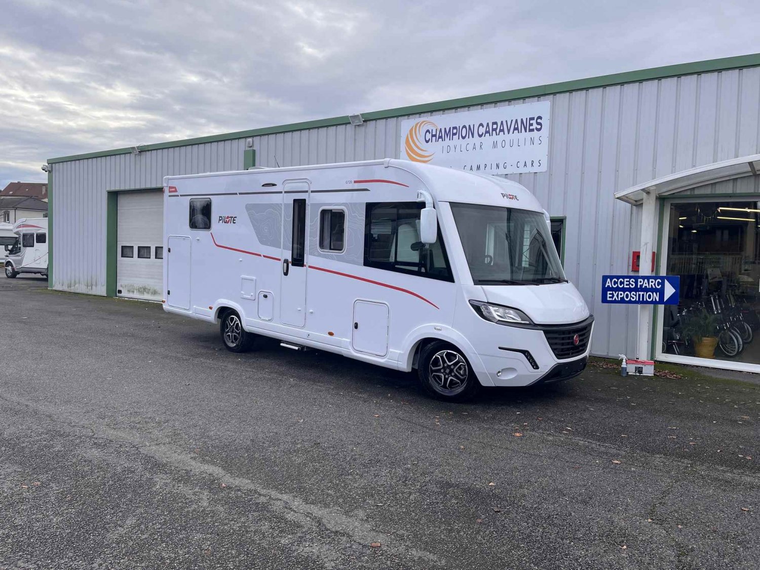 Antoine Caravanes et Camping Car - Pilote G 720 FC EVIDENCE à 94 600 &euro;