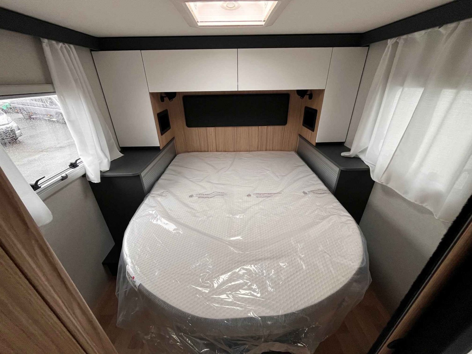 Antoine Caravanes et Camping Car G 720 FC EVIDENCE Pilote