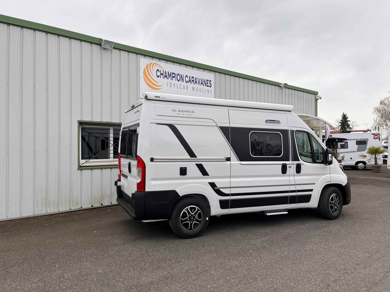 Antoine Caravanes et Camping Car TWIN 540 SP Adria