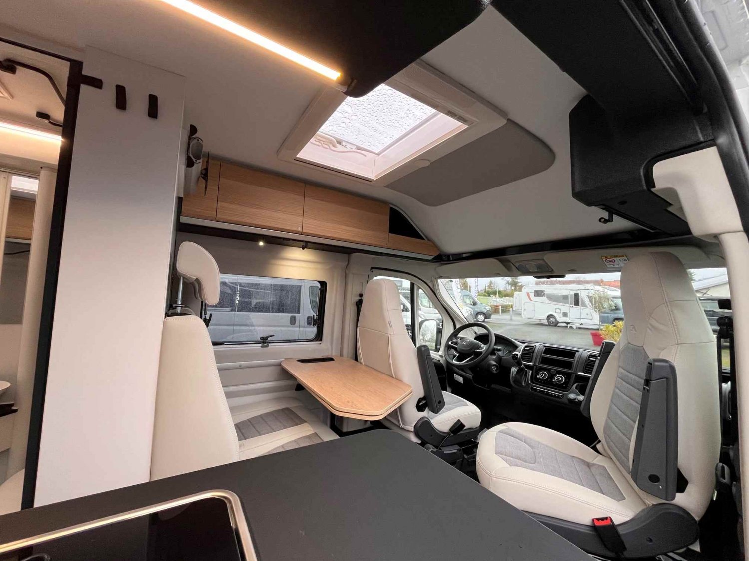 Antoine Caravanes et Camping Car TWIN 540 SP Adria