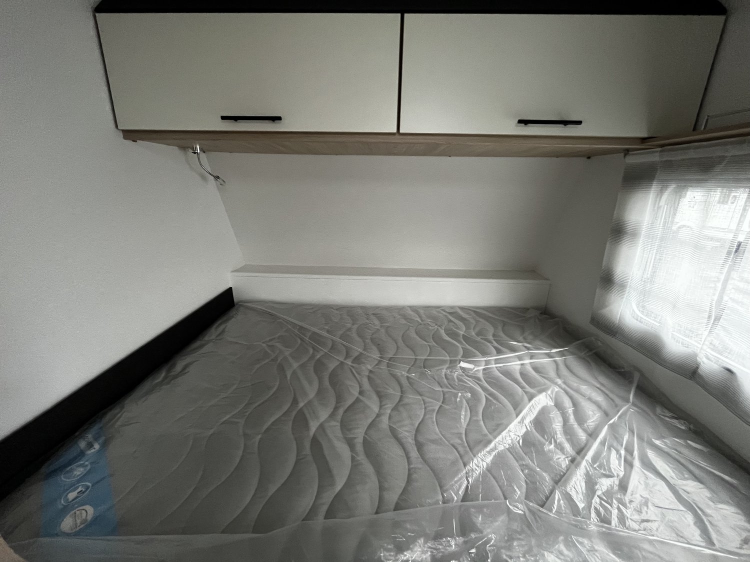 Antoine Caravanes et Camping Car ALBA 400 Caravelair