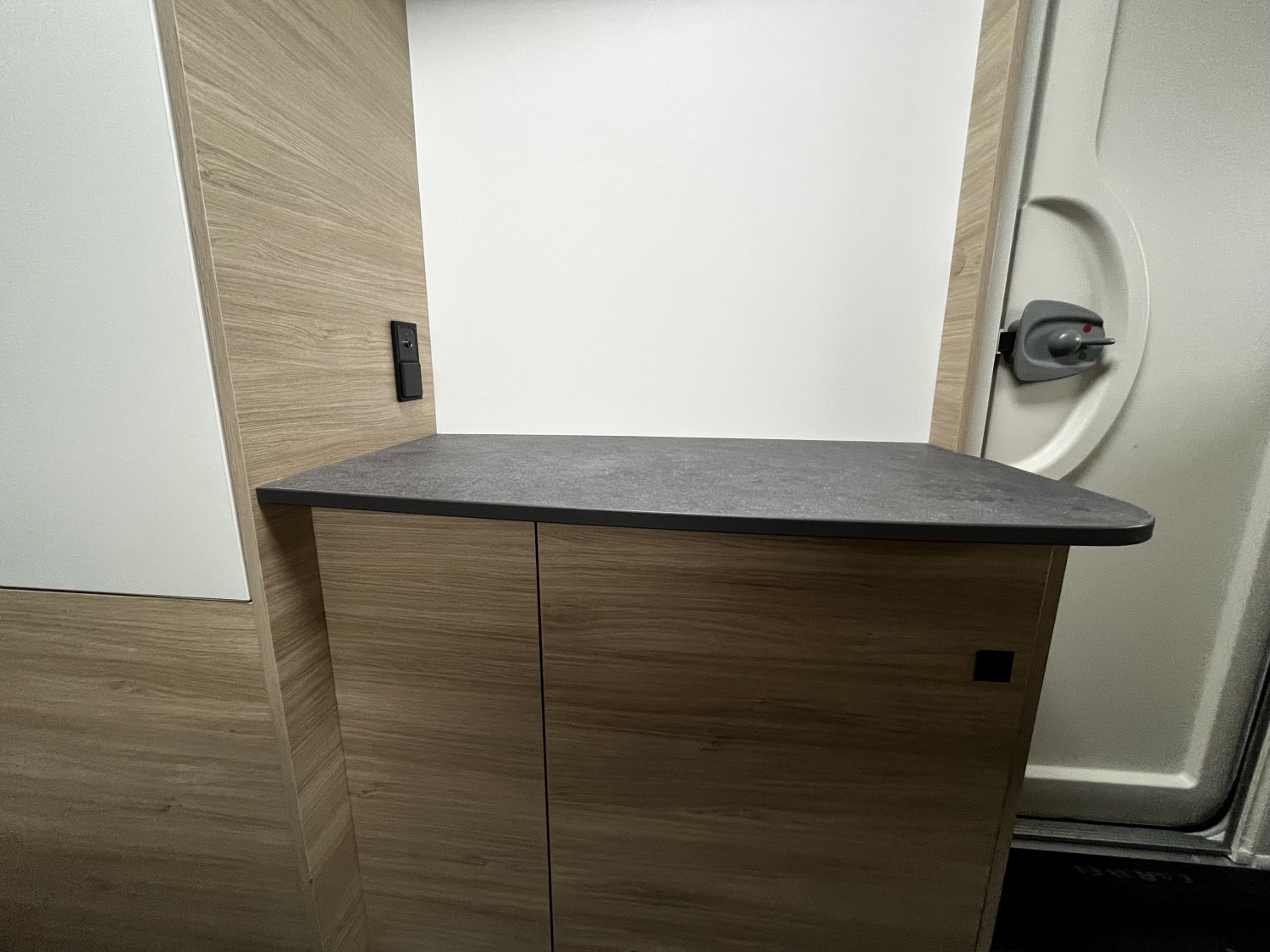 Antoine Caravanes et Camping Car ALBA 400 Caravelair