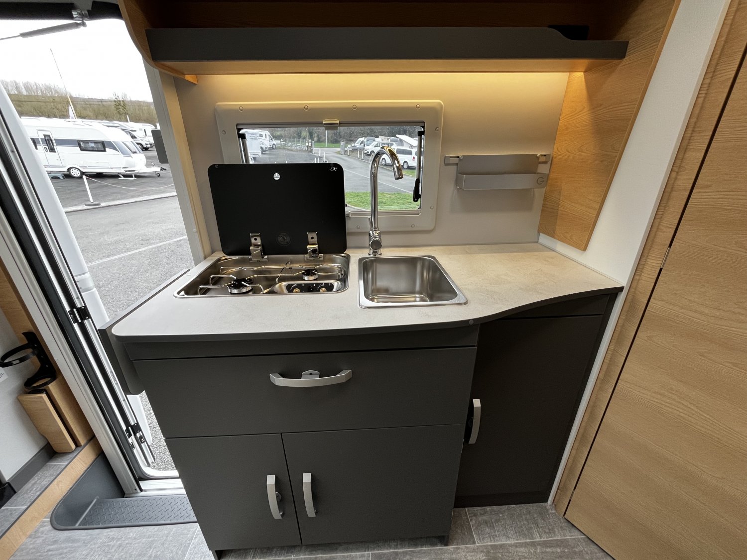 Antoine Caravanes et Camping Car SIENA 330 Giottiline