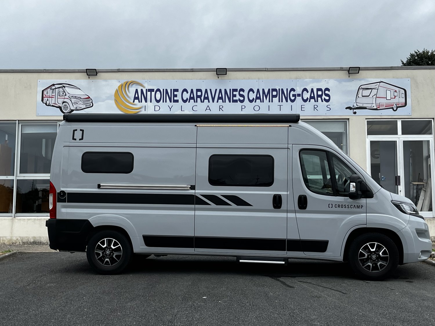 Antoine Caravanes et Camping Car - 3C Cartier / Brisebras FULL 600 à 58 750&euro;€