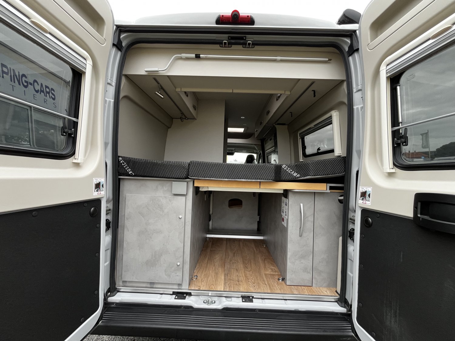 Antoine Caravanes et Camping Car FULL 600 3C Cartier / Brisebras