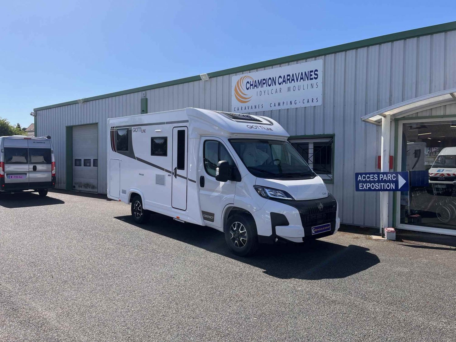 Antoine Caravanes et Camping Car - Giottiline COMPACT CX66 à 64 900 &euro;
