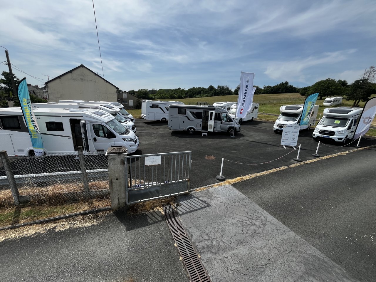 Antoine Caravanes et Camping Car - 