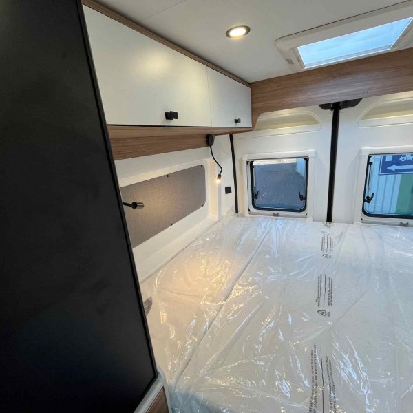 Antoine Caravanes et Camping Car VAN 600 GX EDITION FIT Pilote