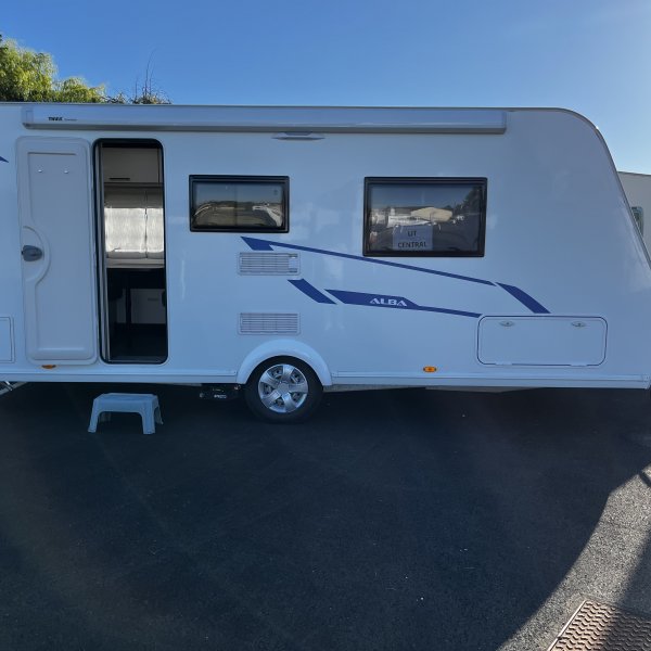 Antoine Caravanes et Camping Car Alba 460 Caravelair