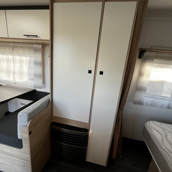 Antoine Caravanes et Camping Car Alba 460 Caravelair