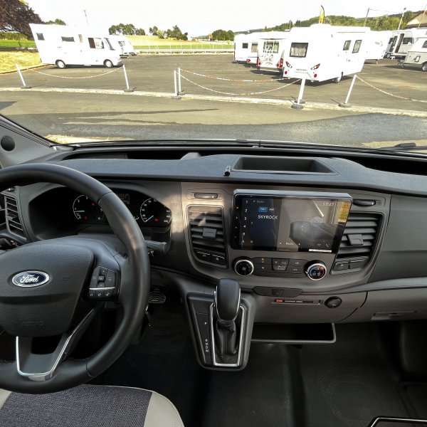Antoine Caravanes et Camping Car LINEO ACTIVE T690G Burstner