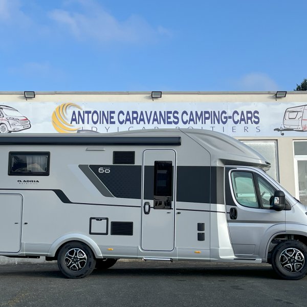 Antoine Caravanes et Camping Car MATRIX 650 DC 60th Adria