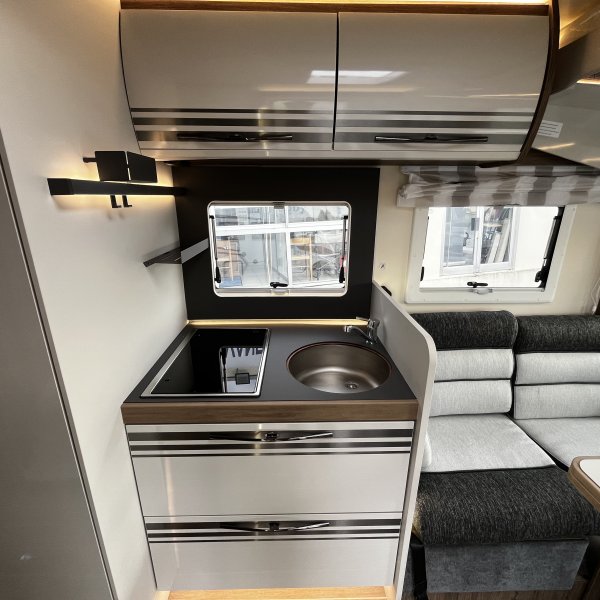 Antoine Caravanes et Camping Car MAGIS 67 C.I.