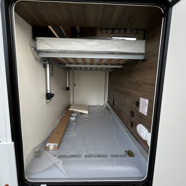 Antoine Caravanes et Camping Car MAGIS 67 C.I.
