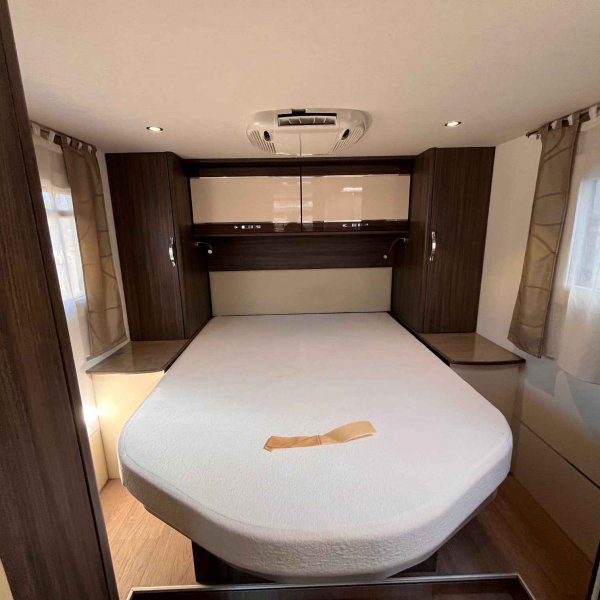 Antoine Caravanes et Camping Car FLEURETTE MAYFLOWER 70 LMX Fleurette