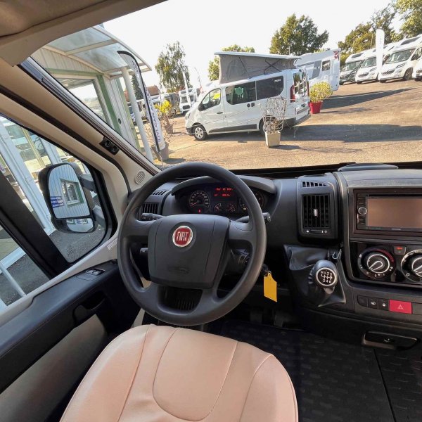 Antoine Caravanes et Camping Car FLEURETTE MAYFLOWER 70 LMX Fleurette