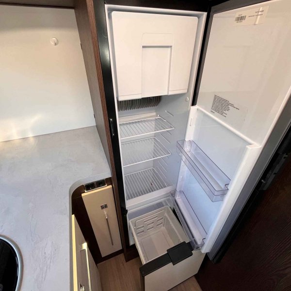 Antoine Caravanes et Camping Car BENIMAR TESSORO 481 Benimar