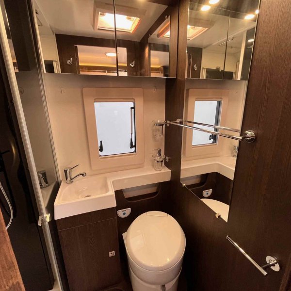 Antoine Caravanes et Camping Car BENIMAR TESSORO 481 Benimar