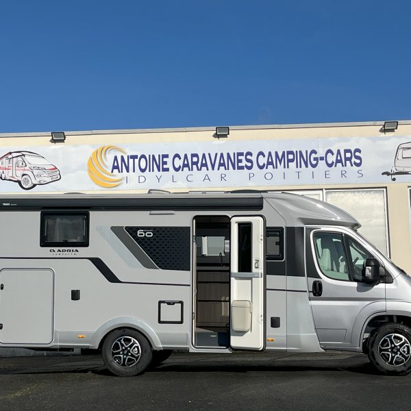 Antoine Caravanes et Camping Car COMPTAC DL 60th Adria