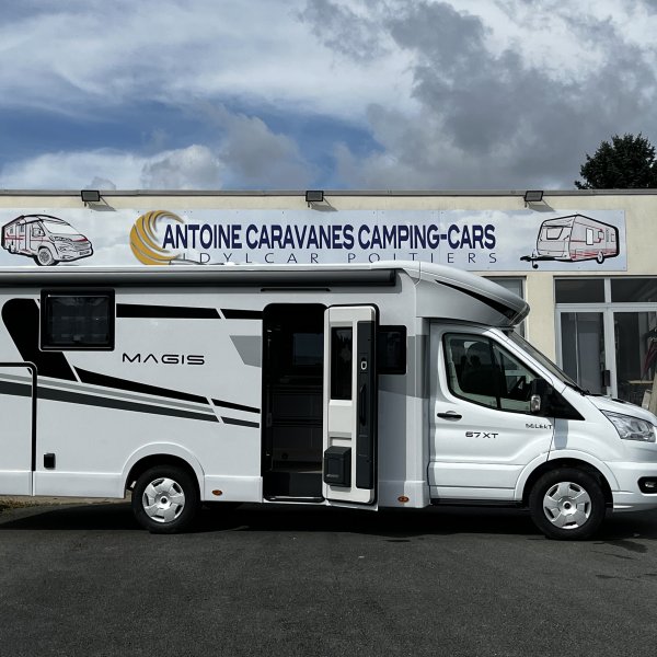Antoine Caravanes et Camping Car MAGIS 67 XT C.I.