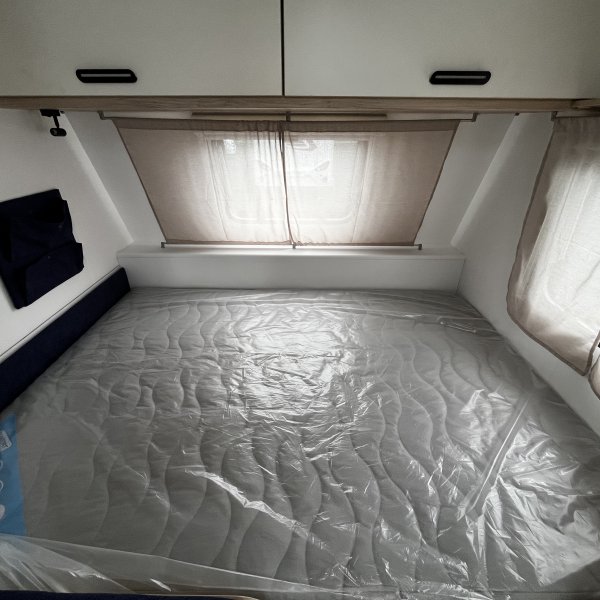 Antoine Caravanes et Camping Car EASY 420 CP Sterckeman