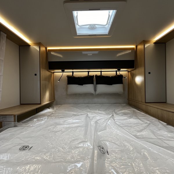 Antoine Caravanes et Camping Car MANOA 66 LXT C.I.