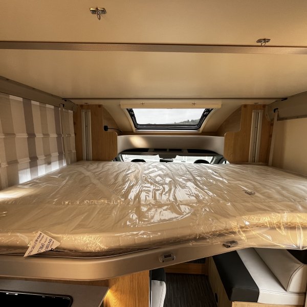 Antoine Caravanes et Camping Car MANOA 66 LXT C.I.