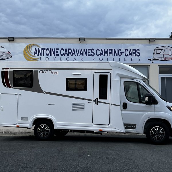 Antoine Caravanes et Camping Car COMPACT CX66 Giottiline