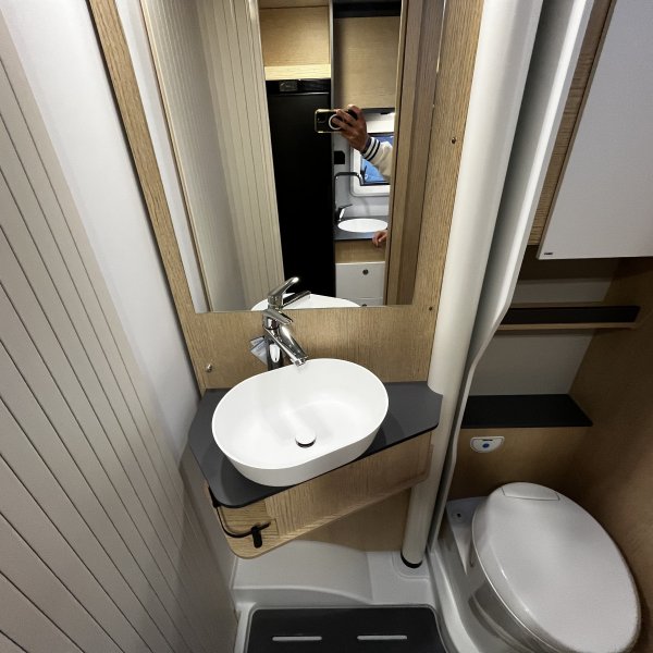 Antoine Caravanes et Camping Car COMPACT CX66 Giottiline