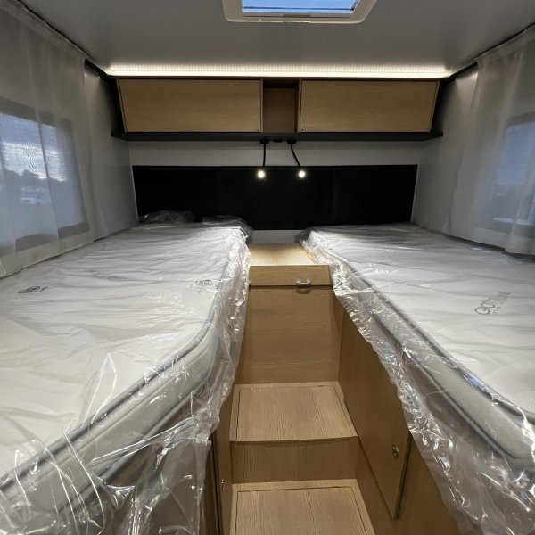 Antoine Caravanes et Camping Car COMPACT CX66 Giottiline