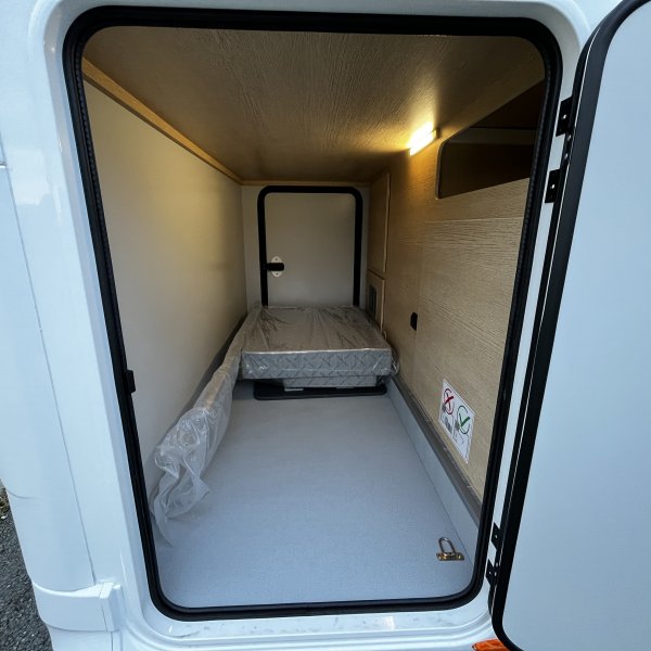 Antoine Caravanes et Camping Car COMPACT CX66 Giottiline