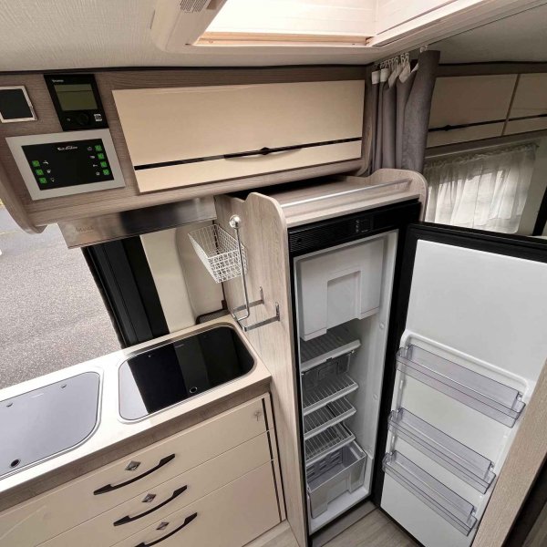 Antoine Caravanes et Camping Car FONT VENDOME DUO VAN Font Vendôme