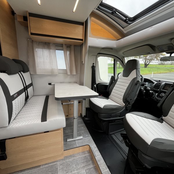 Antoine Caravanes et Camping Car SIENA 330 Giottiline