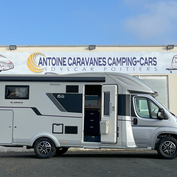 Antoine Caravanes et Camping Car MATRIX 650 DC 60th Adria